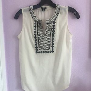 Ann Taylor Embroidered White Sleeveless Blouse